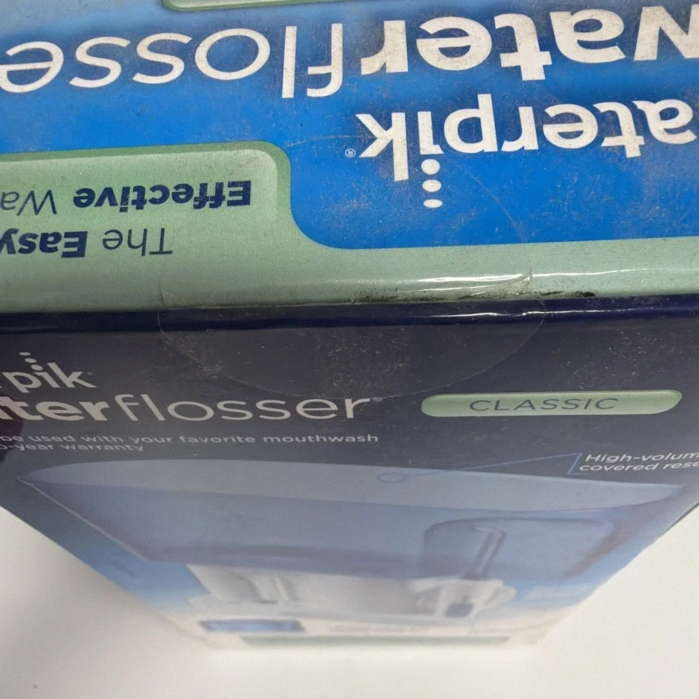Waterpik WaterFlosser Classic WP-65W With 3 Tips NEW SEALED